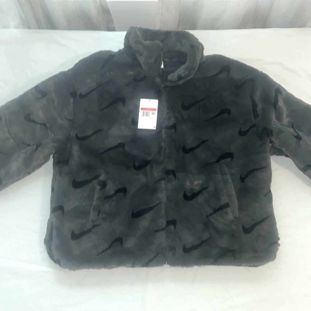 Check This Nike Jacket off Your List!!